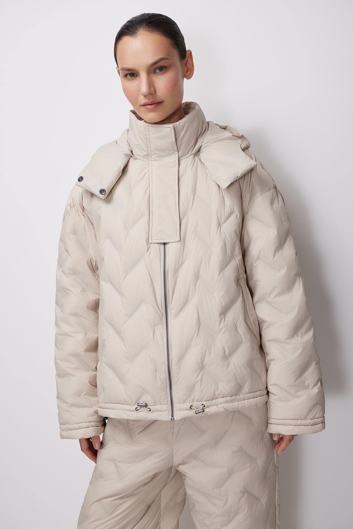 belle you Пуховик